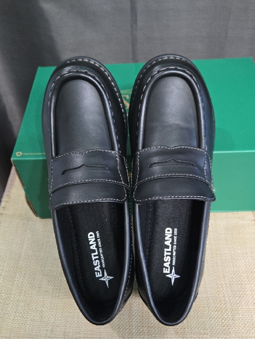 Eastland Black Leather Penny Loafers with Stacked Heel - Picture 3 of 11